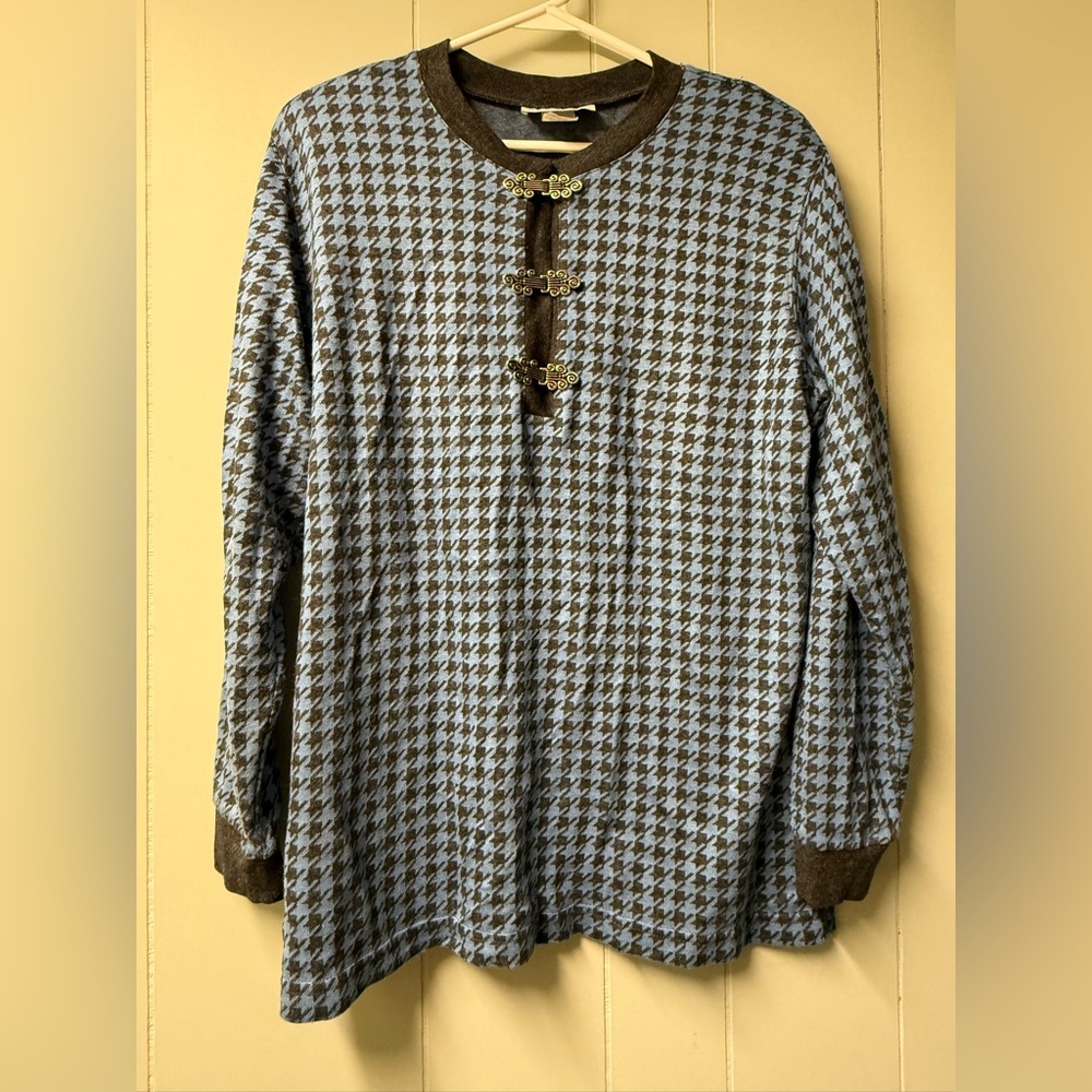 Vtg Blue and Brown Houndstooth Top